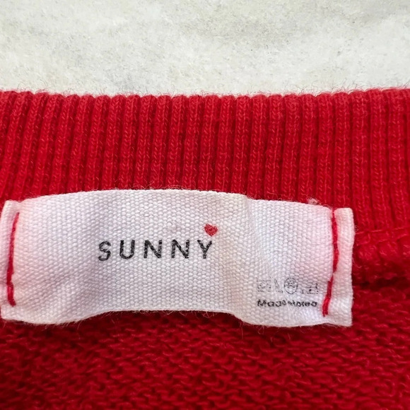 Disney  Women's Cotton Long Sleeve Red Sweatshirt Graphic Print Size Large - Picture 6 of 6